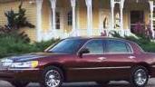 LINCOLN TOWN CAR 2001 1LNHM83W41Y723774 image